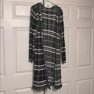 Long Sleeve Black and White Hooded Sweater Coat